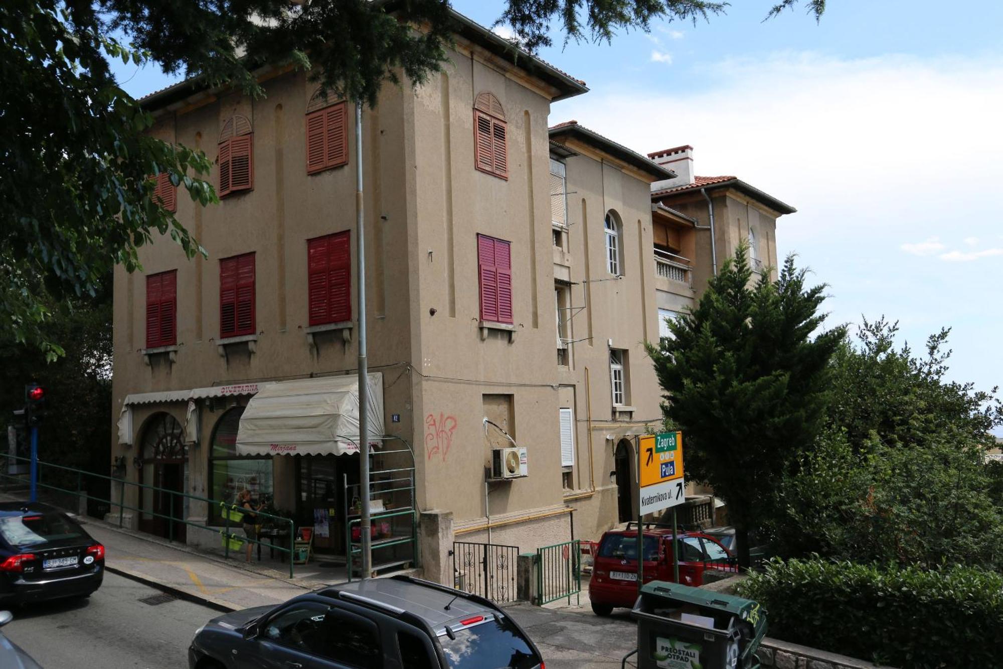 Apartment Krimeja Rijeka Exteriör bild