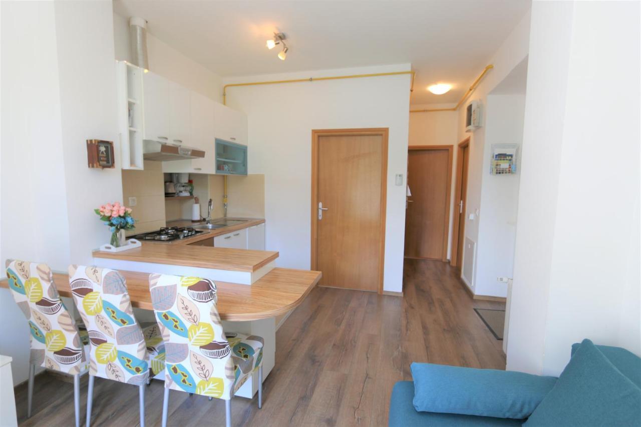 Apartment Krimeja Rijeka Exteriör bild